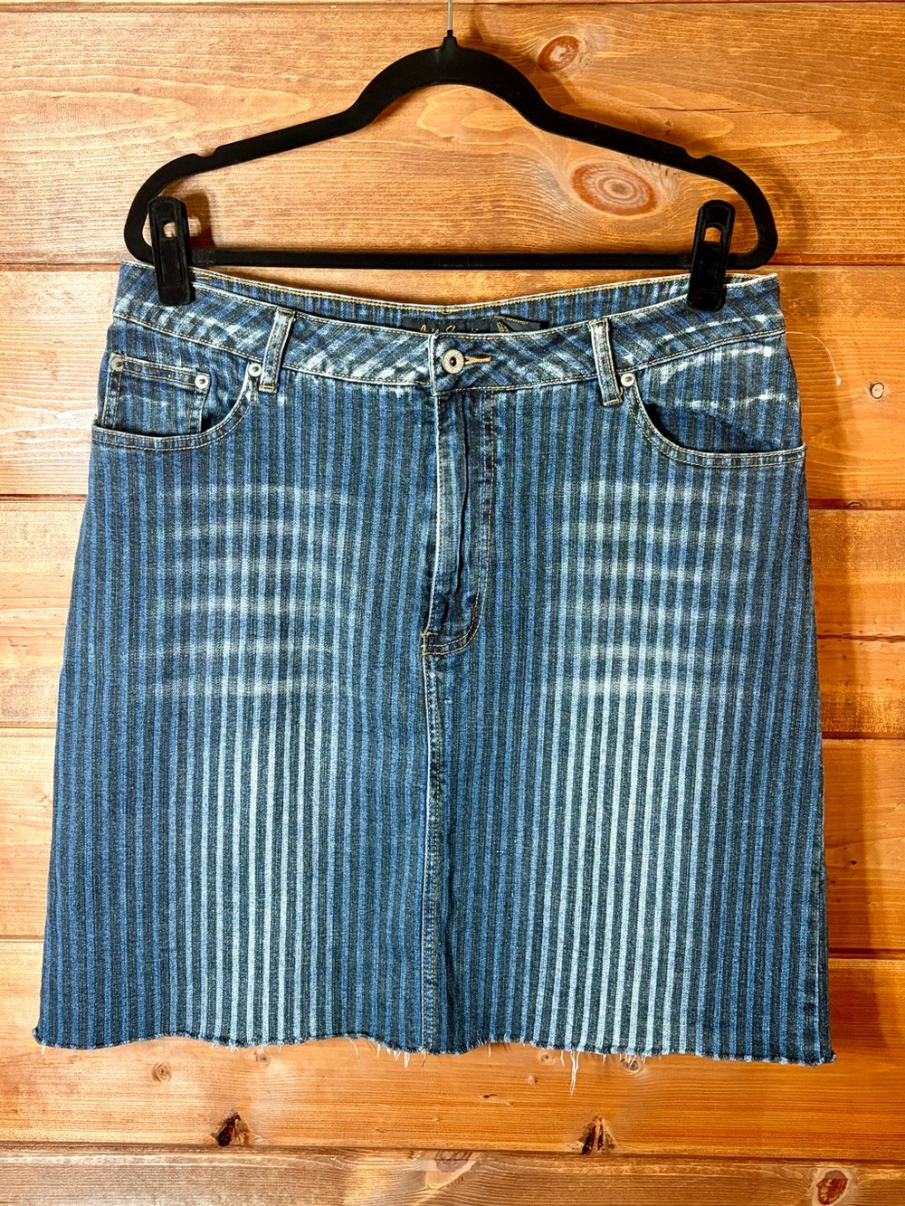 Ashley Stewart Blue Striped Stretchy Denim Mini Jean Skirt Size 16 💕💙